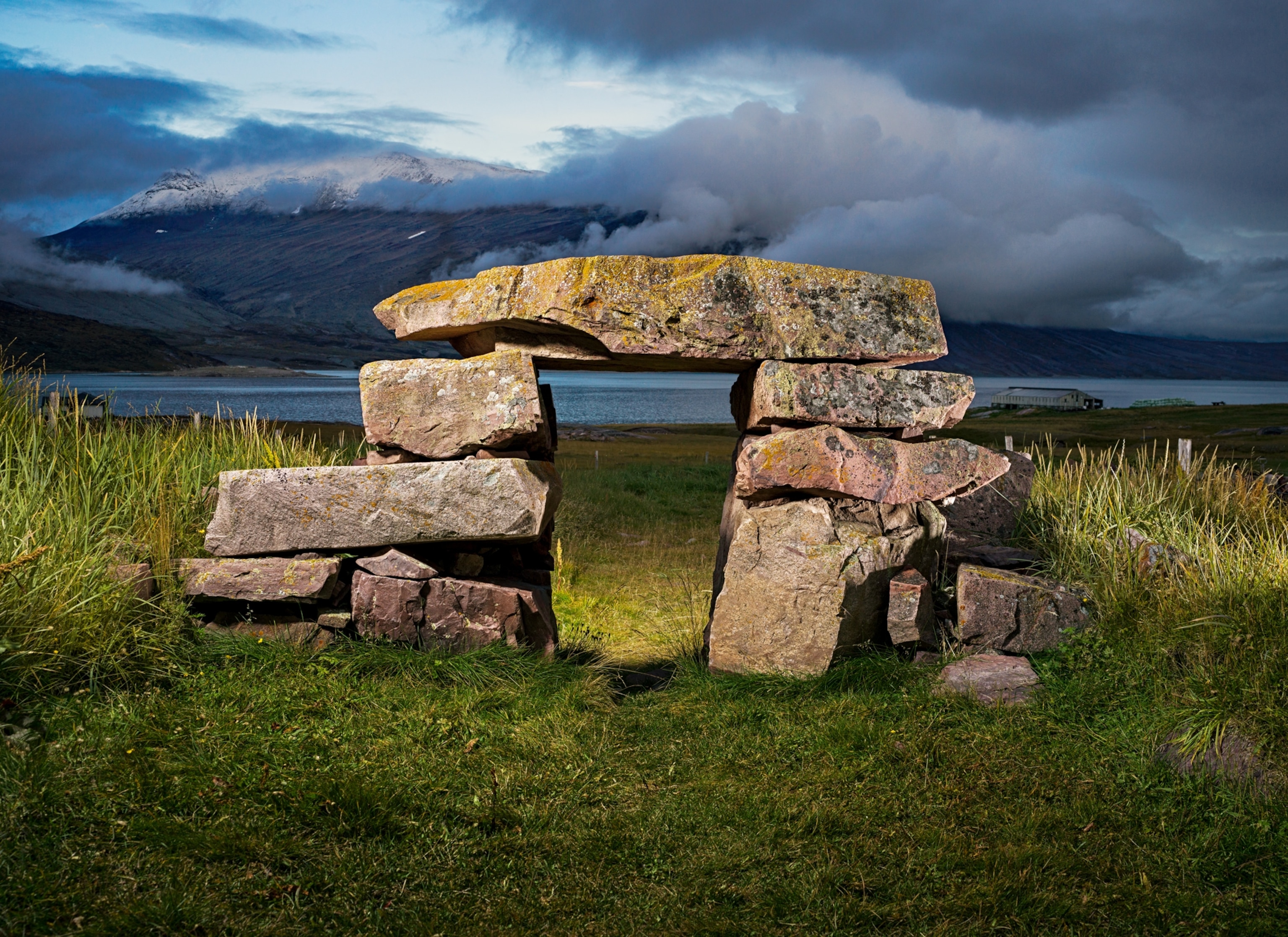 Doorway or gateway structure built of large blocks of stone.